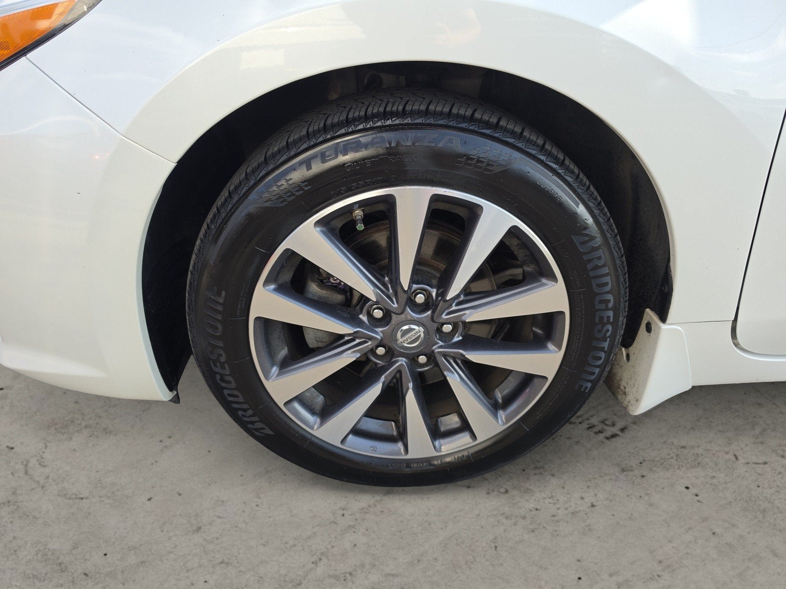2017 Nissan Altima 2.5 SV