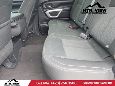 2017 Nissan Titan SV