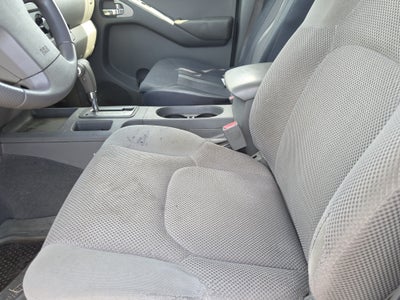 2007 Nissan Frontier Base