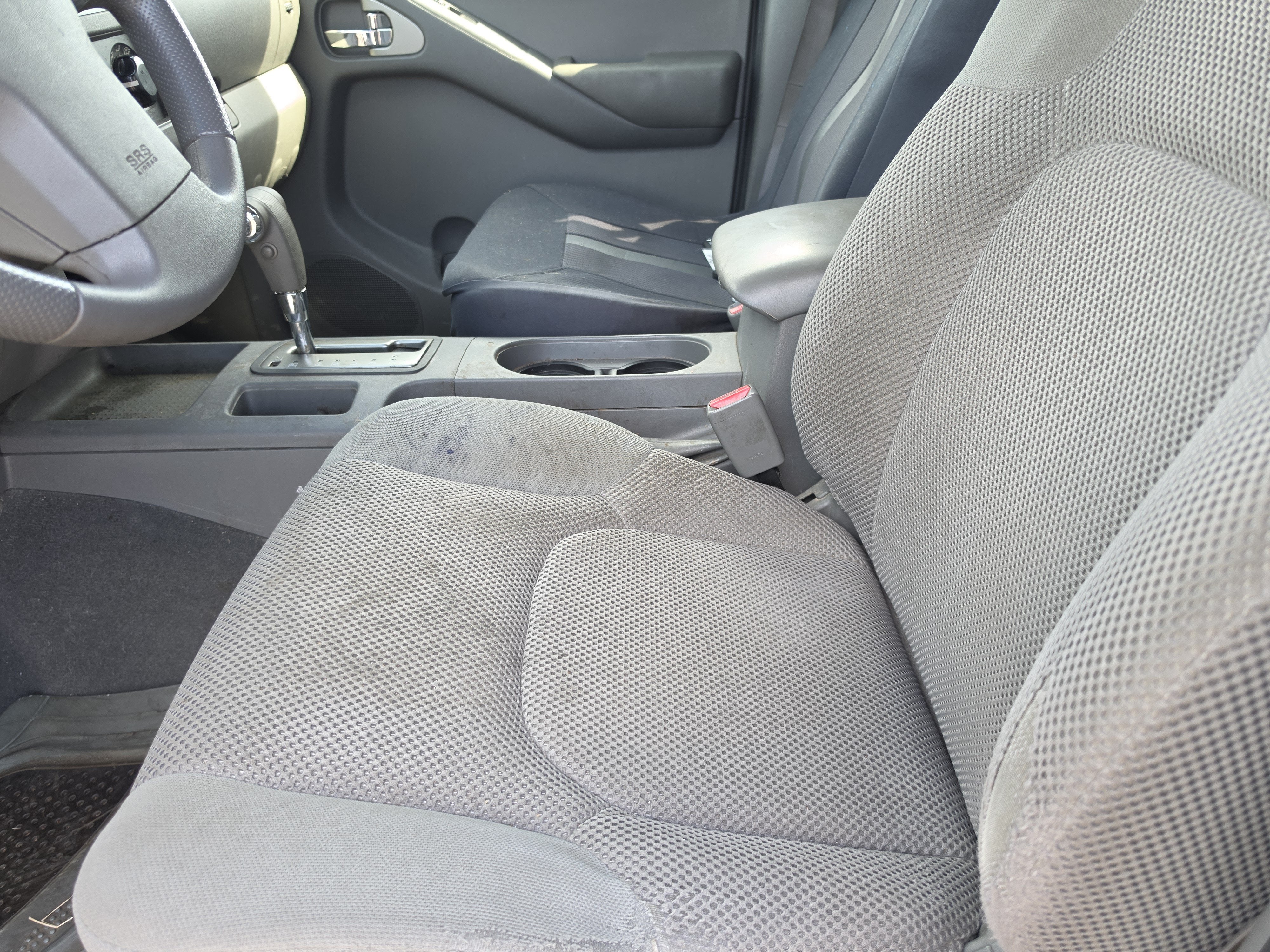 2007 Nissan Frontier Base