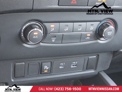 2022 Nissan Frontier S