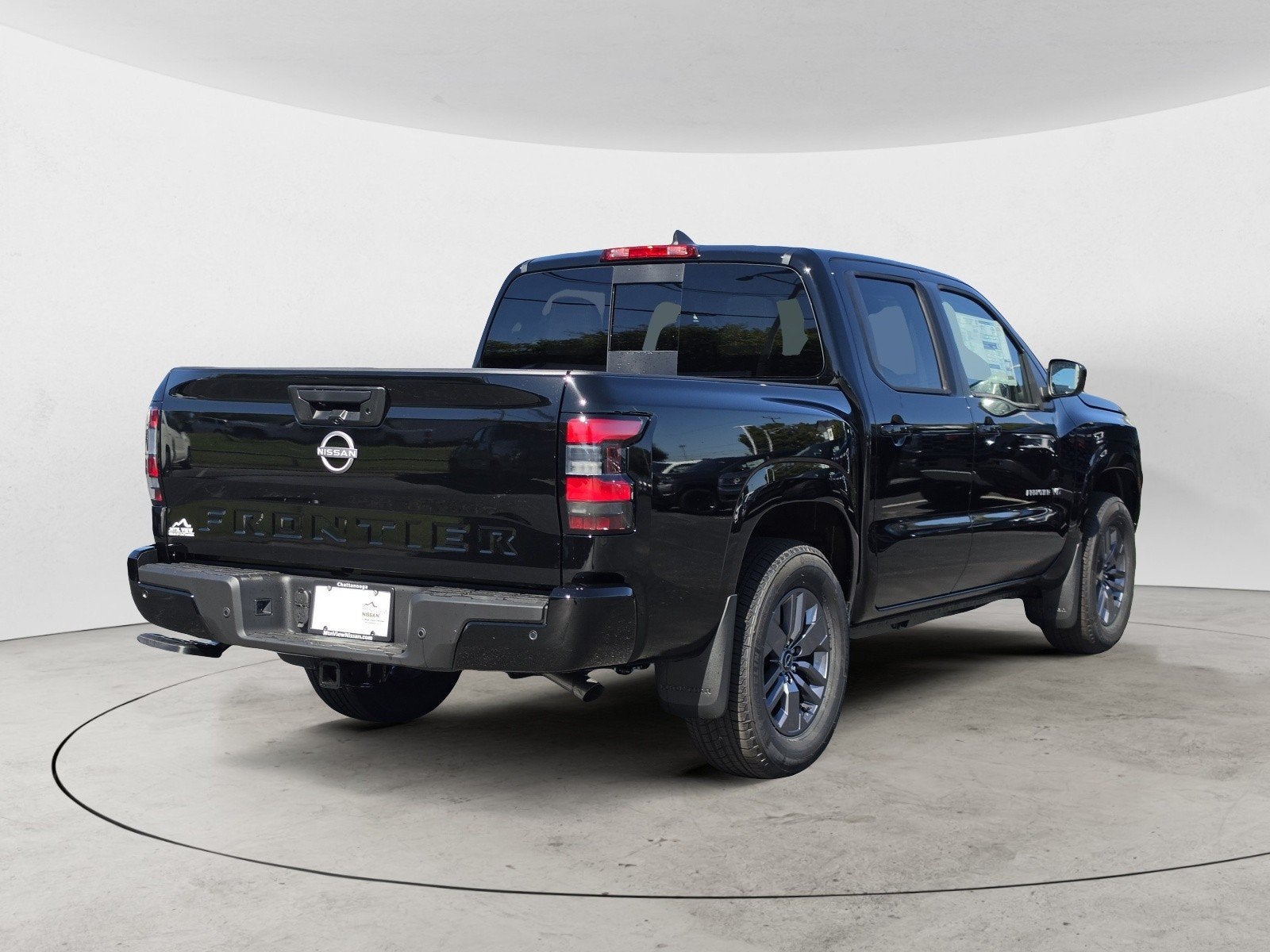 2027 Nissan Frontier SV