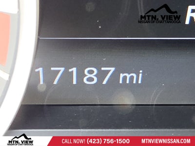 2025 Nissan Frontier SV