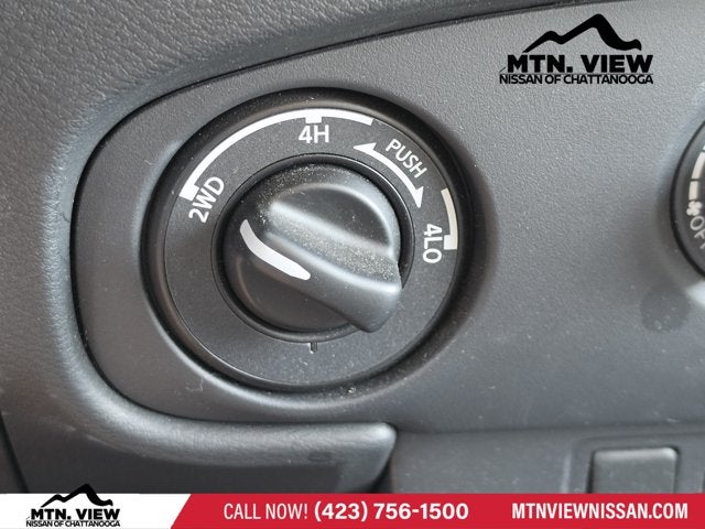 2024 Nissan Frontier SV