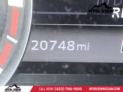 2024 Nissan Frontier SL