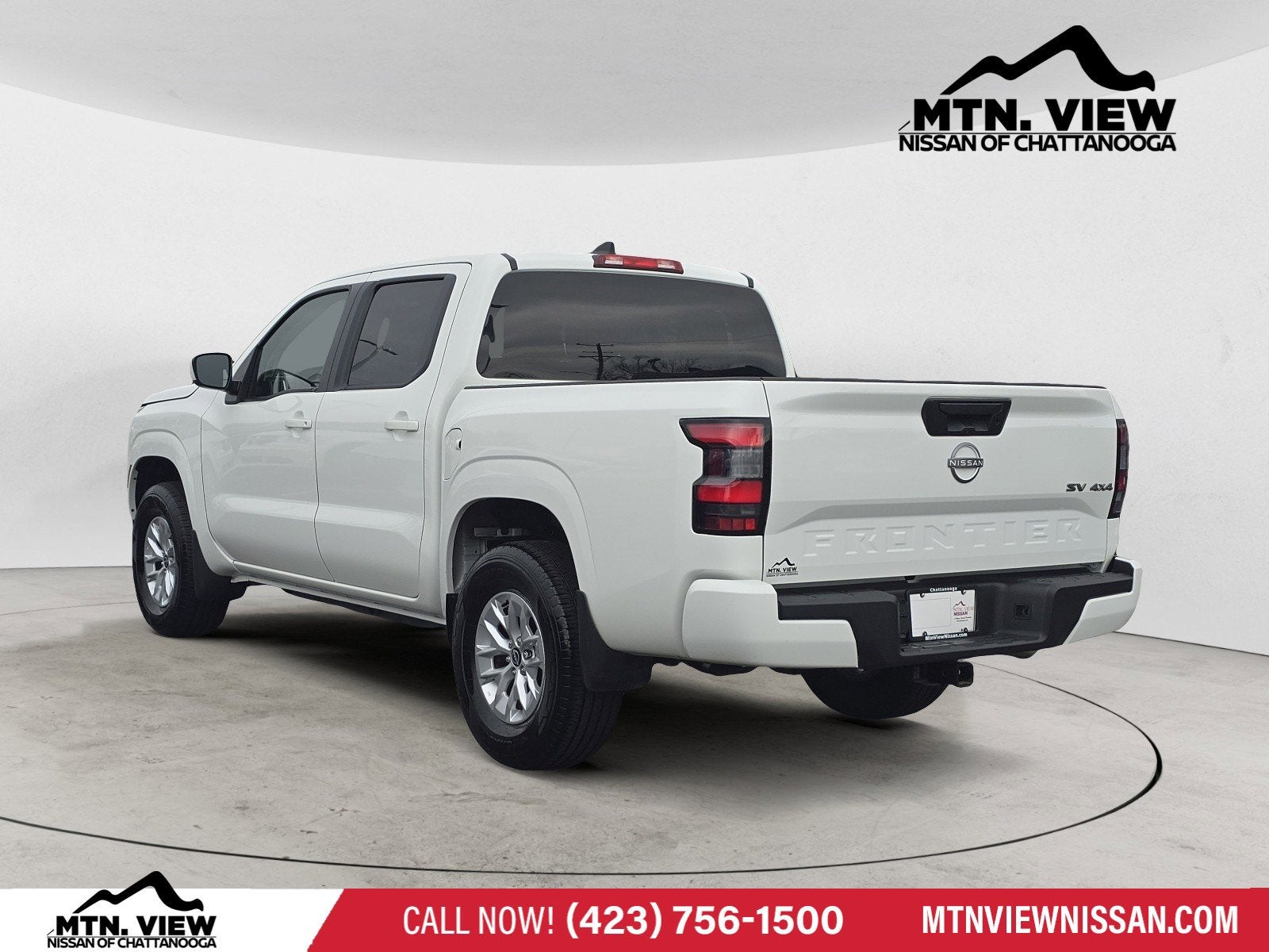 2024 Nissan Frontier SV