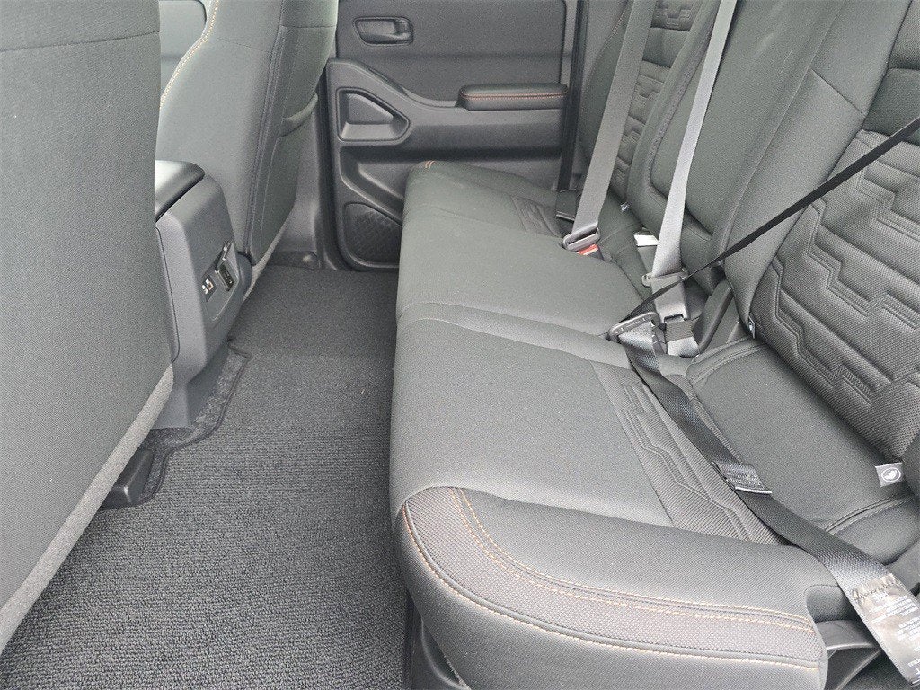 2026 Nissan Frontier PRO-4X w/R Package