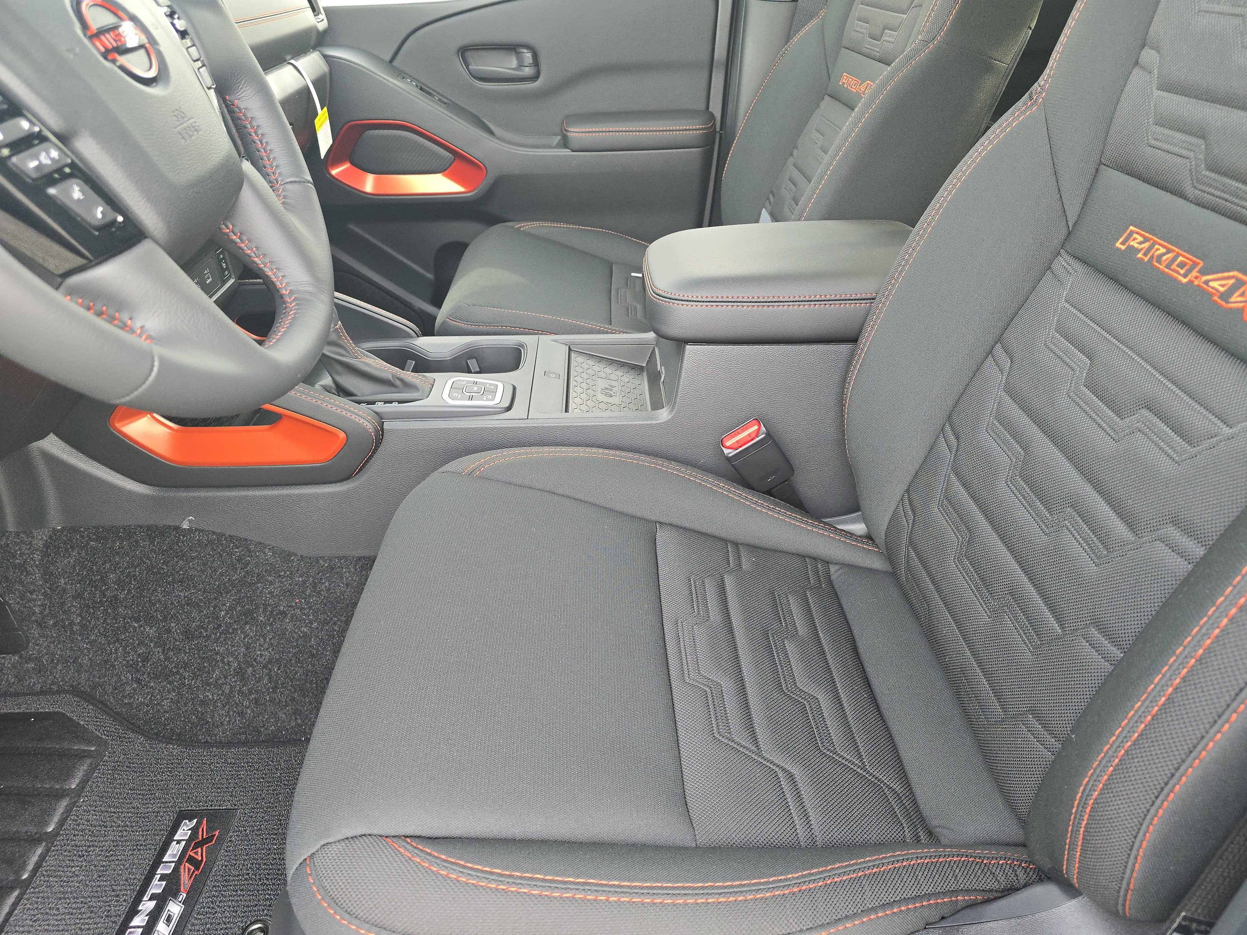 2026 Nissan Frontier PRO-4X w/R Package