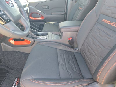 2026 Nissan Frontier PRO-4X w/R Package