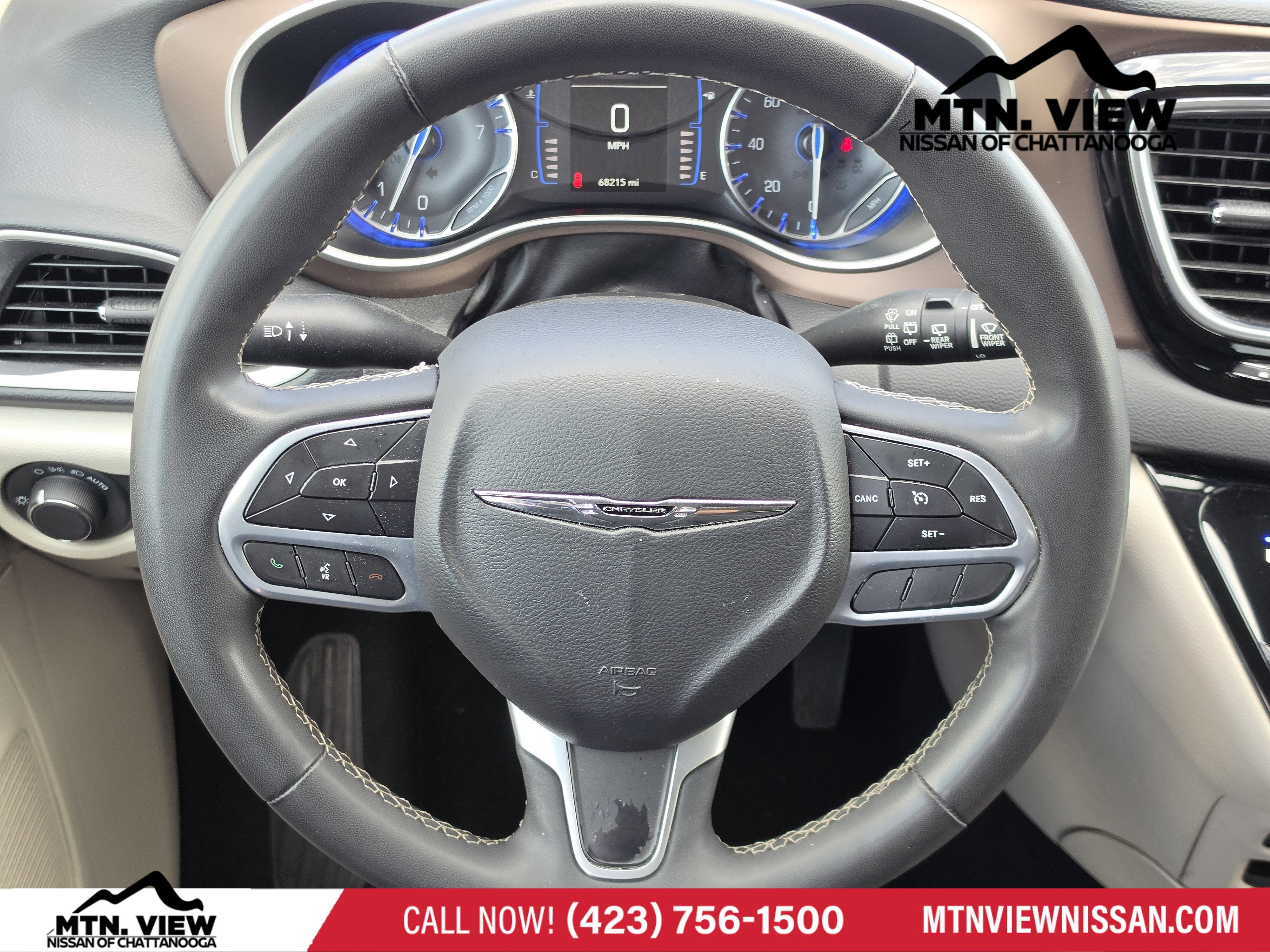 2022 Chrysler Voyager LX