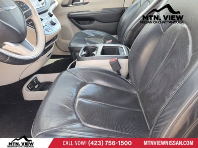 2018 Chrysler Pacifica Hybrid Limited