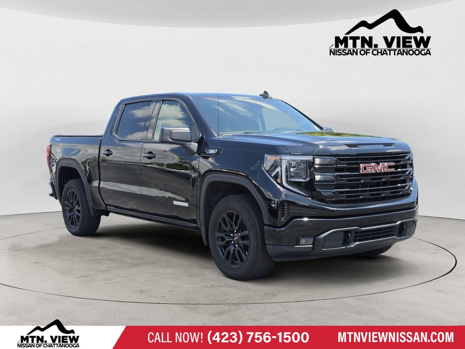 2025 GMC Sierra 1500 Elevation