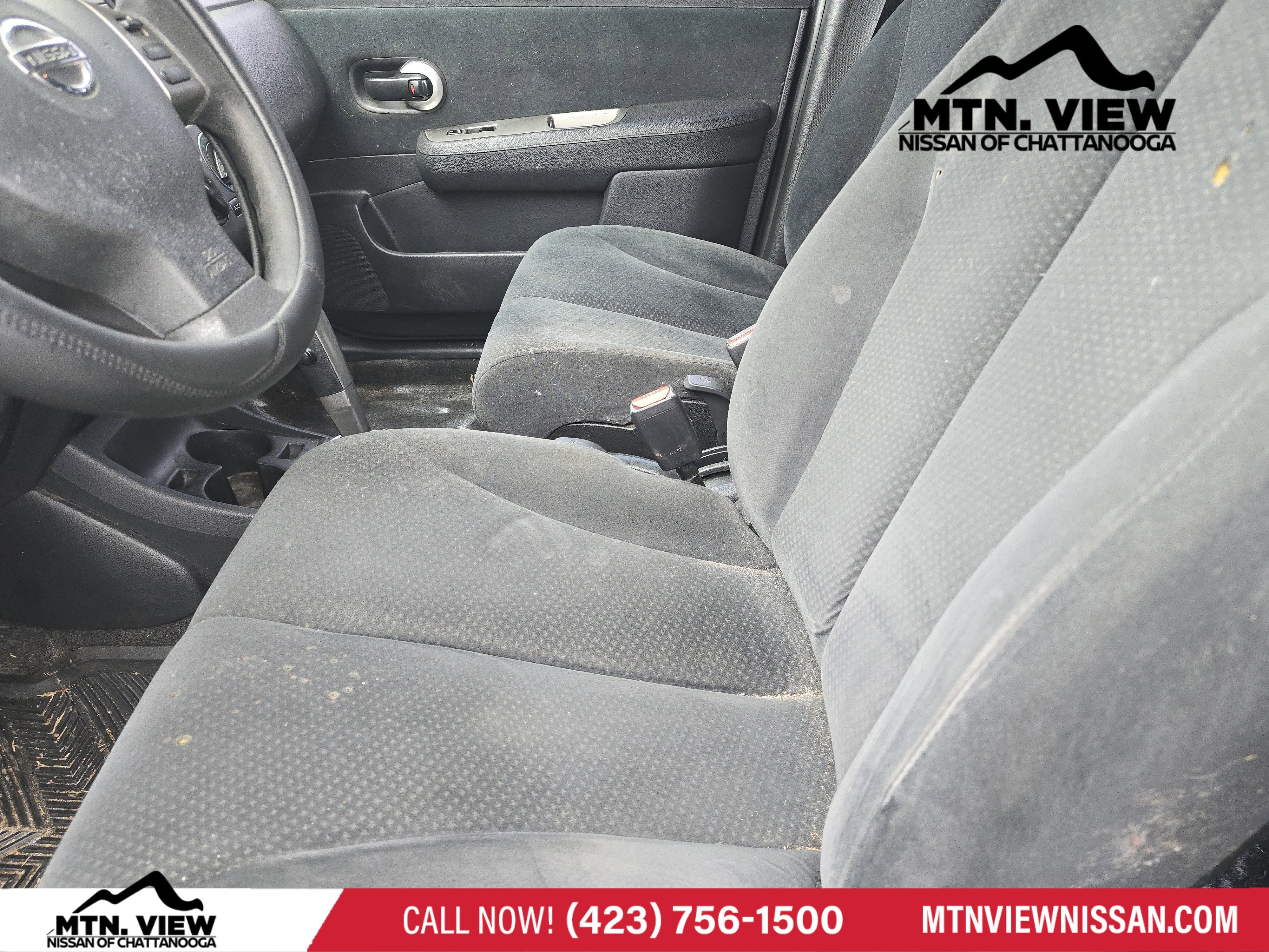 2010 Nissan Versa 1.8 S