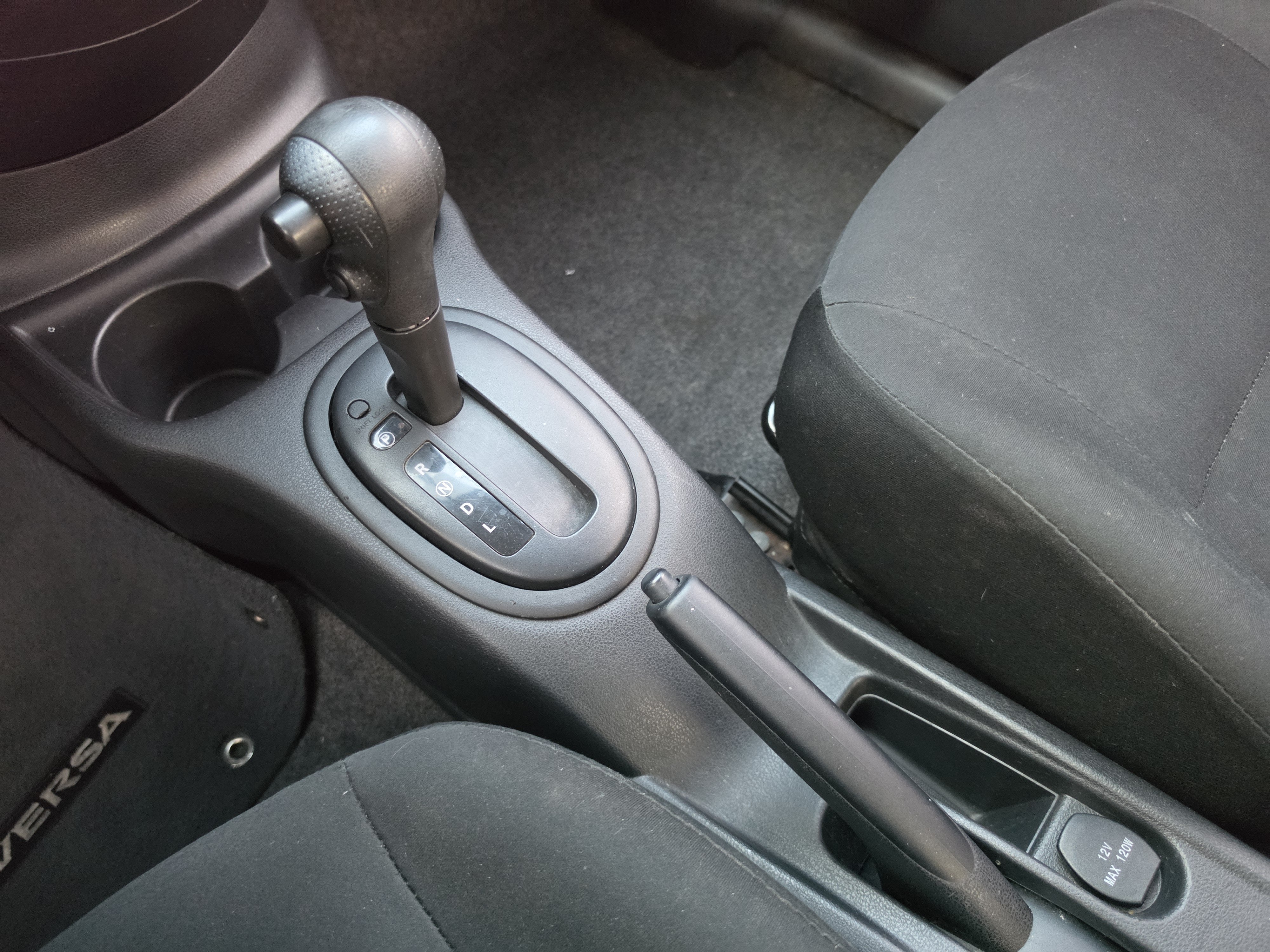 2015 Nissan Versa S Plus