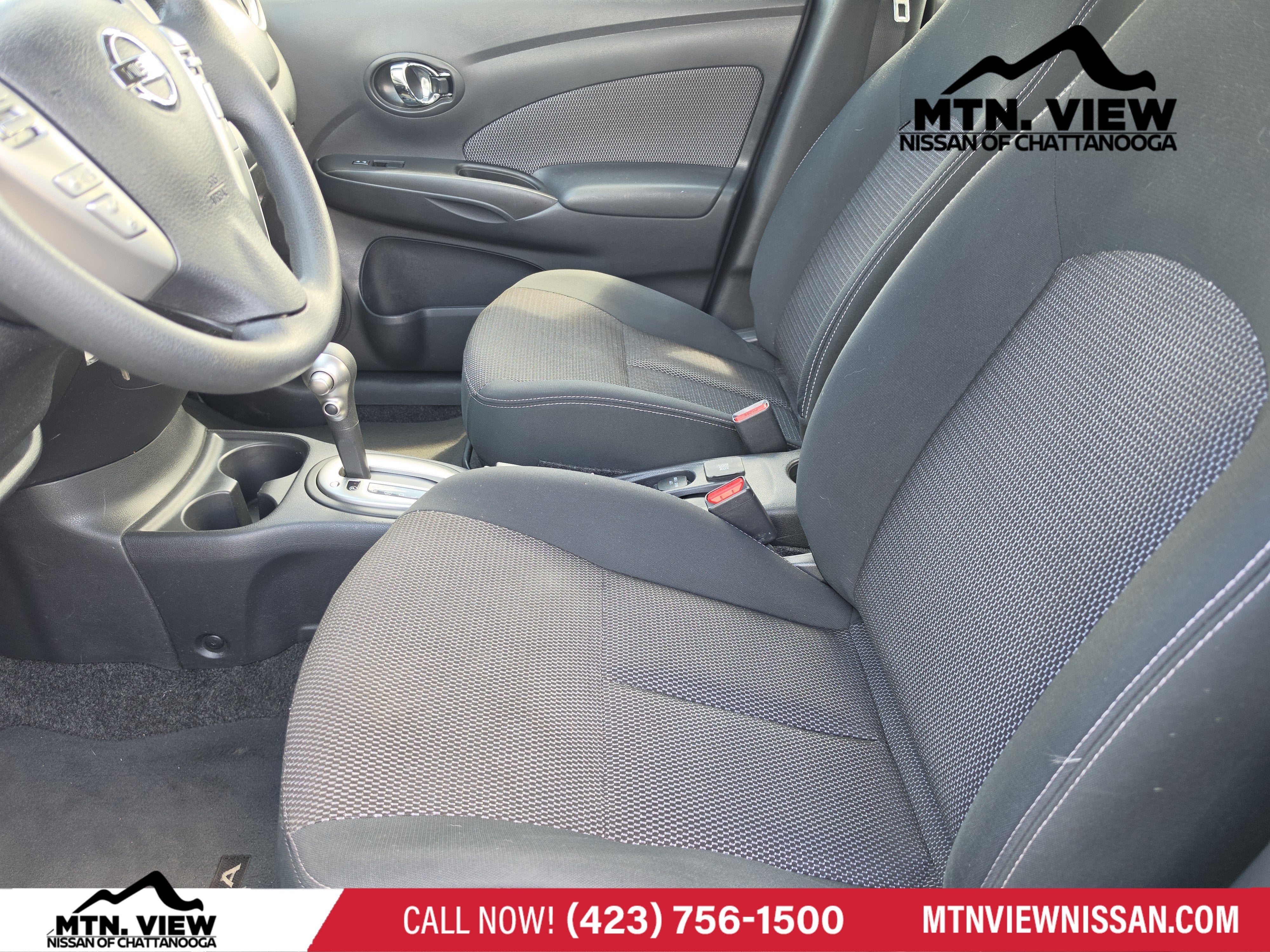 2016 Nissan Versa SV