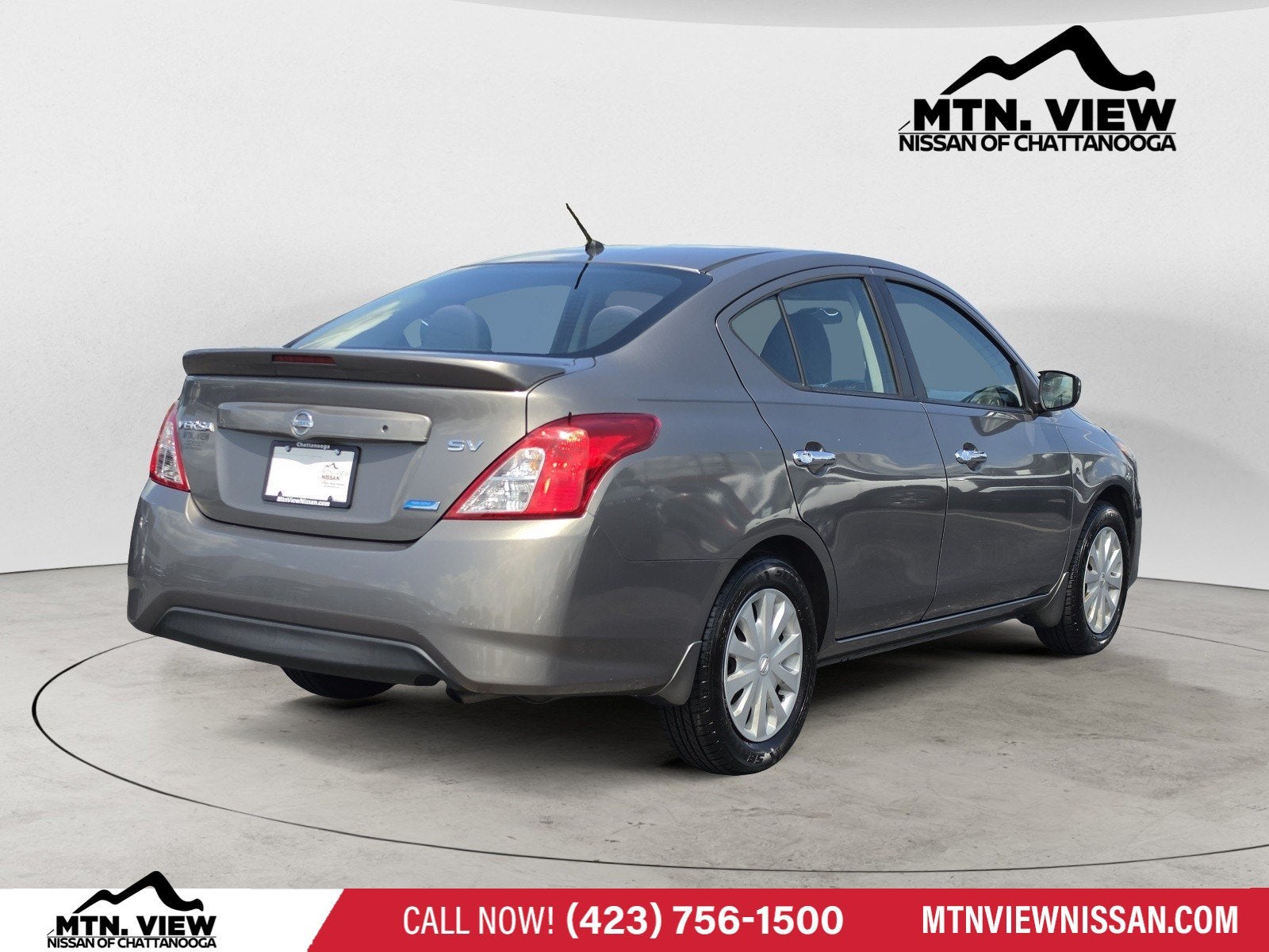 2016 Nissan Versa SV