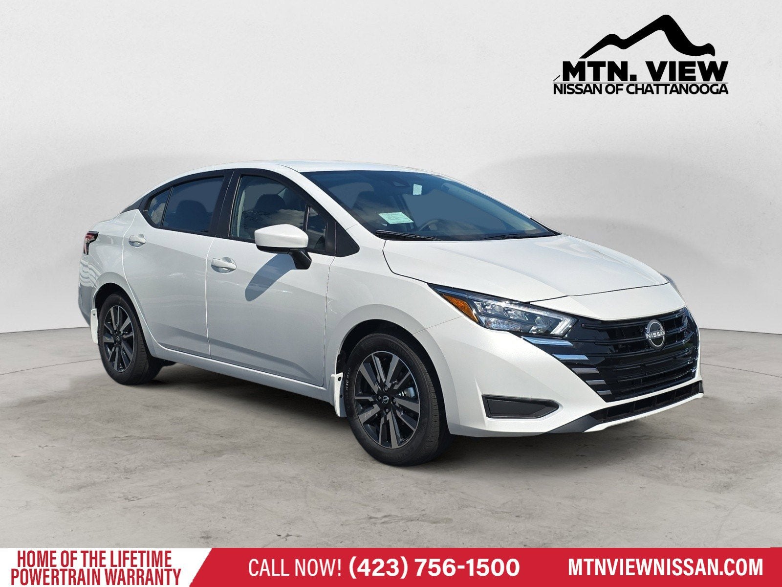 2025 Nissan Versa SV