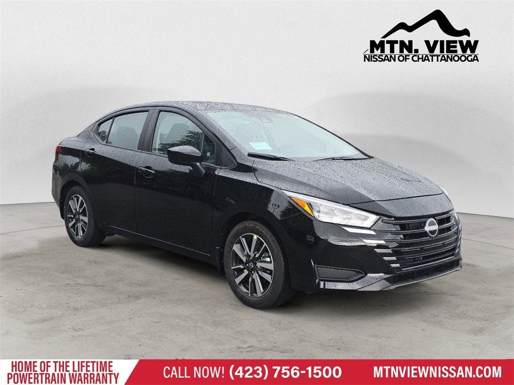 2025 Nissan Versa SV