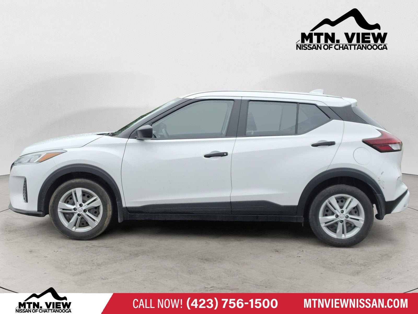 2023 Nissan Kicks S