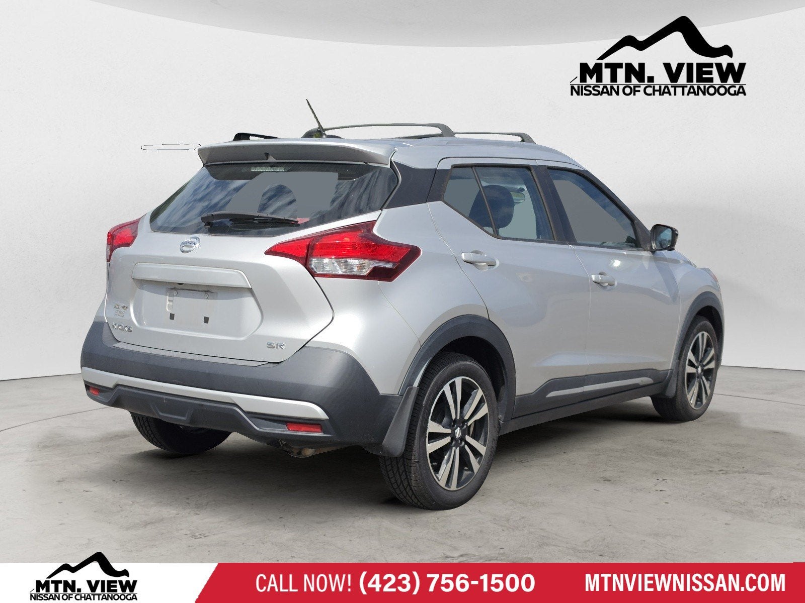 2019 Nissan Kicks SR
