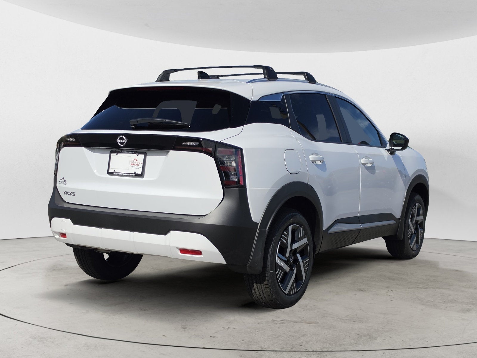 2027 Nissan Kicks SV
