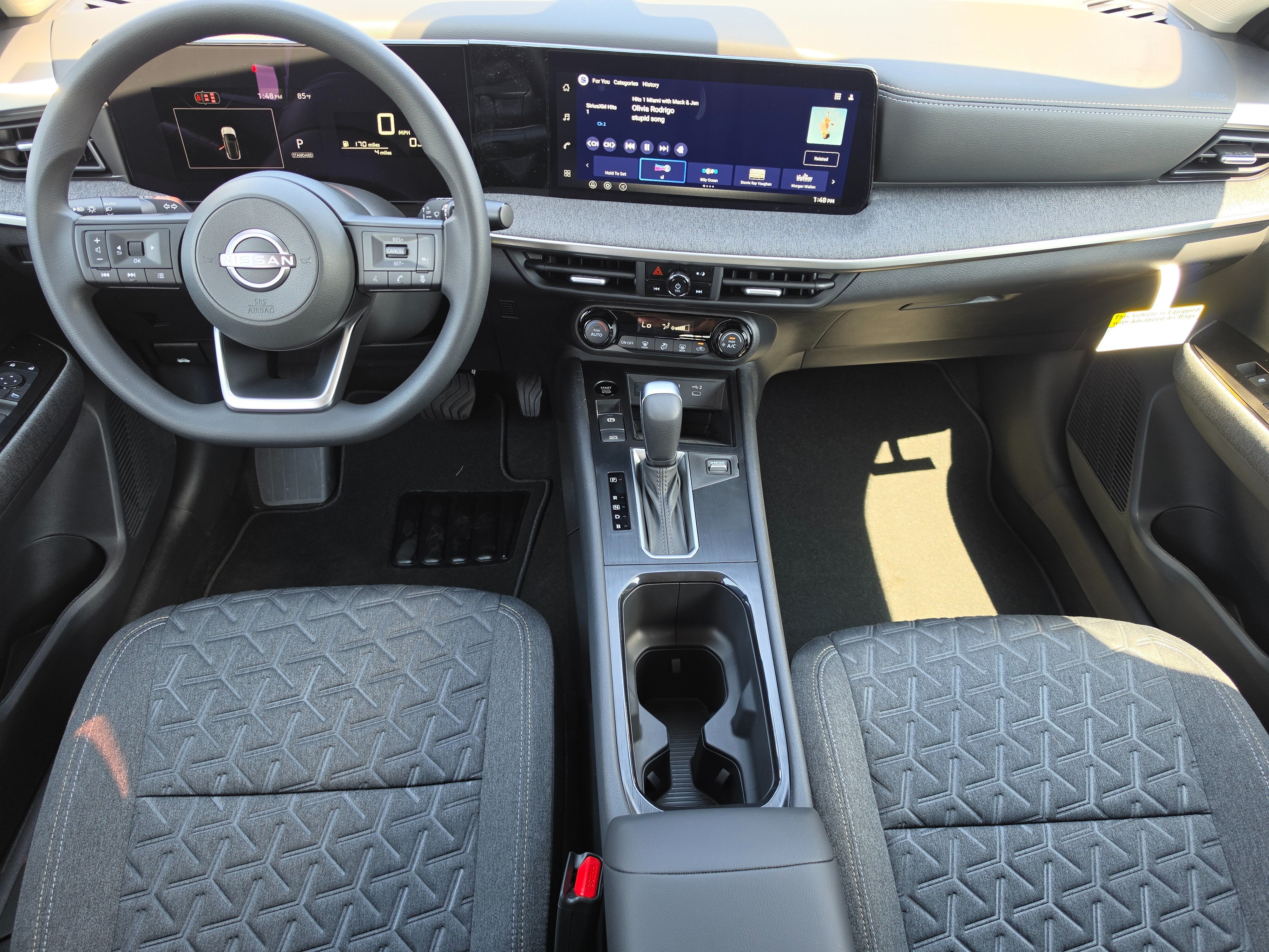 2027 Nissan Kicks SV