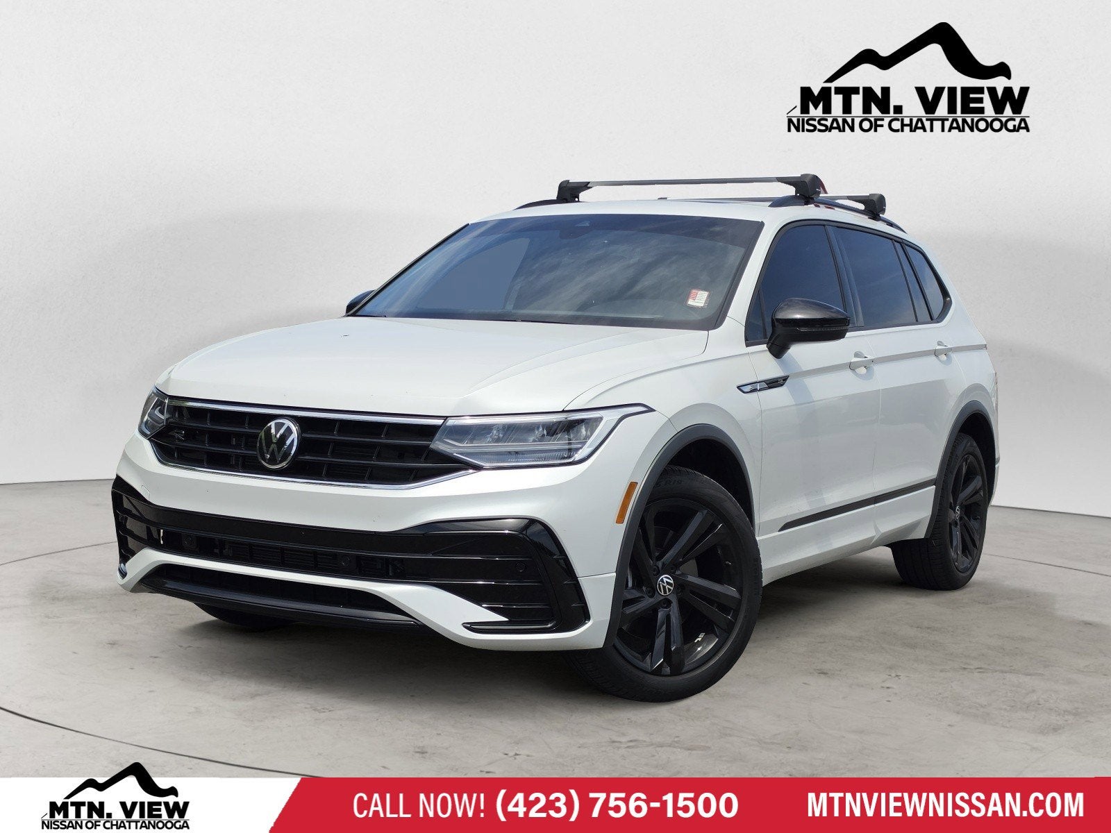 2023 Volkswagen Tiguan SE R-Line Black