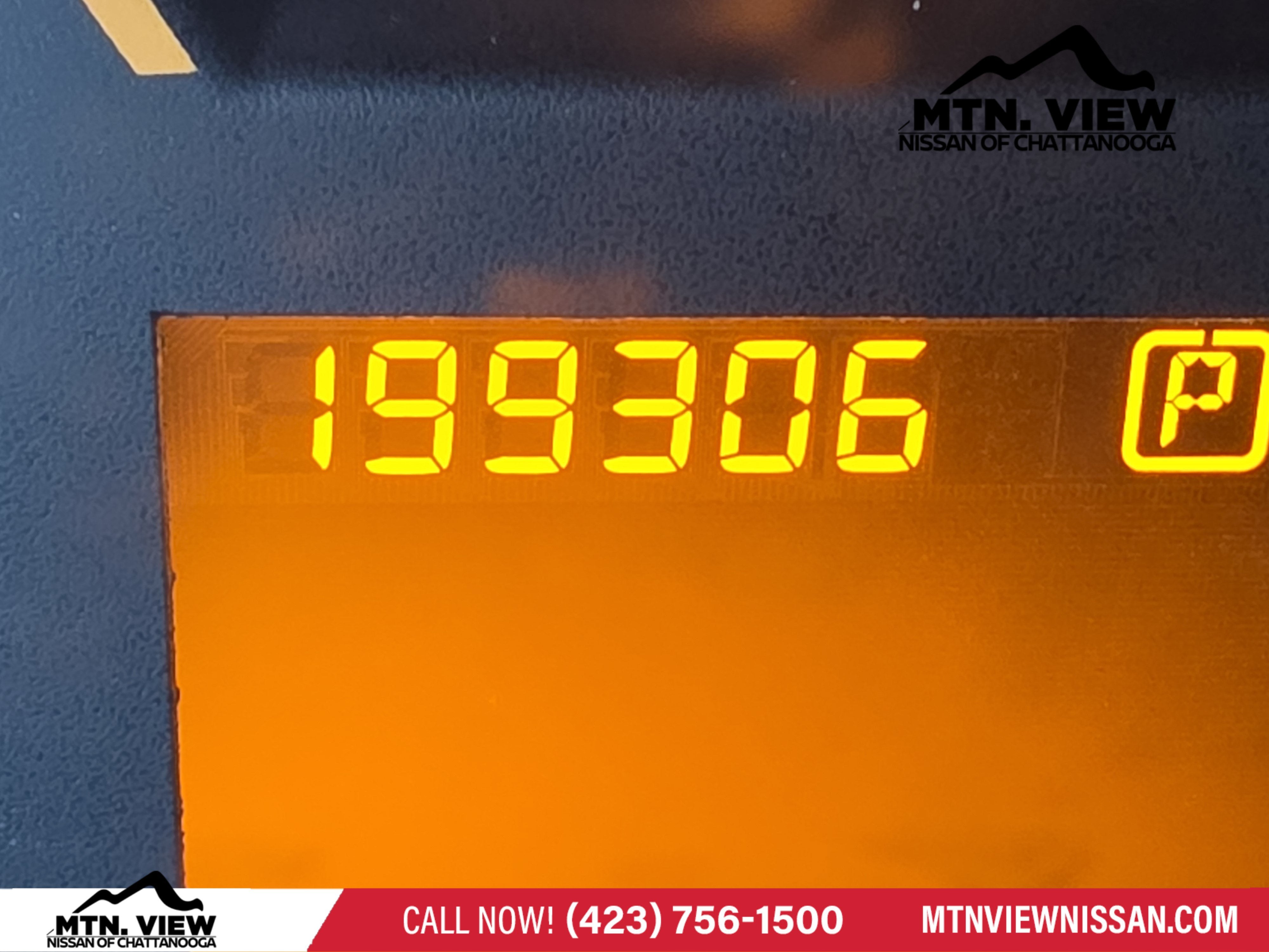 2012 Nissan Armada SV