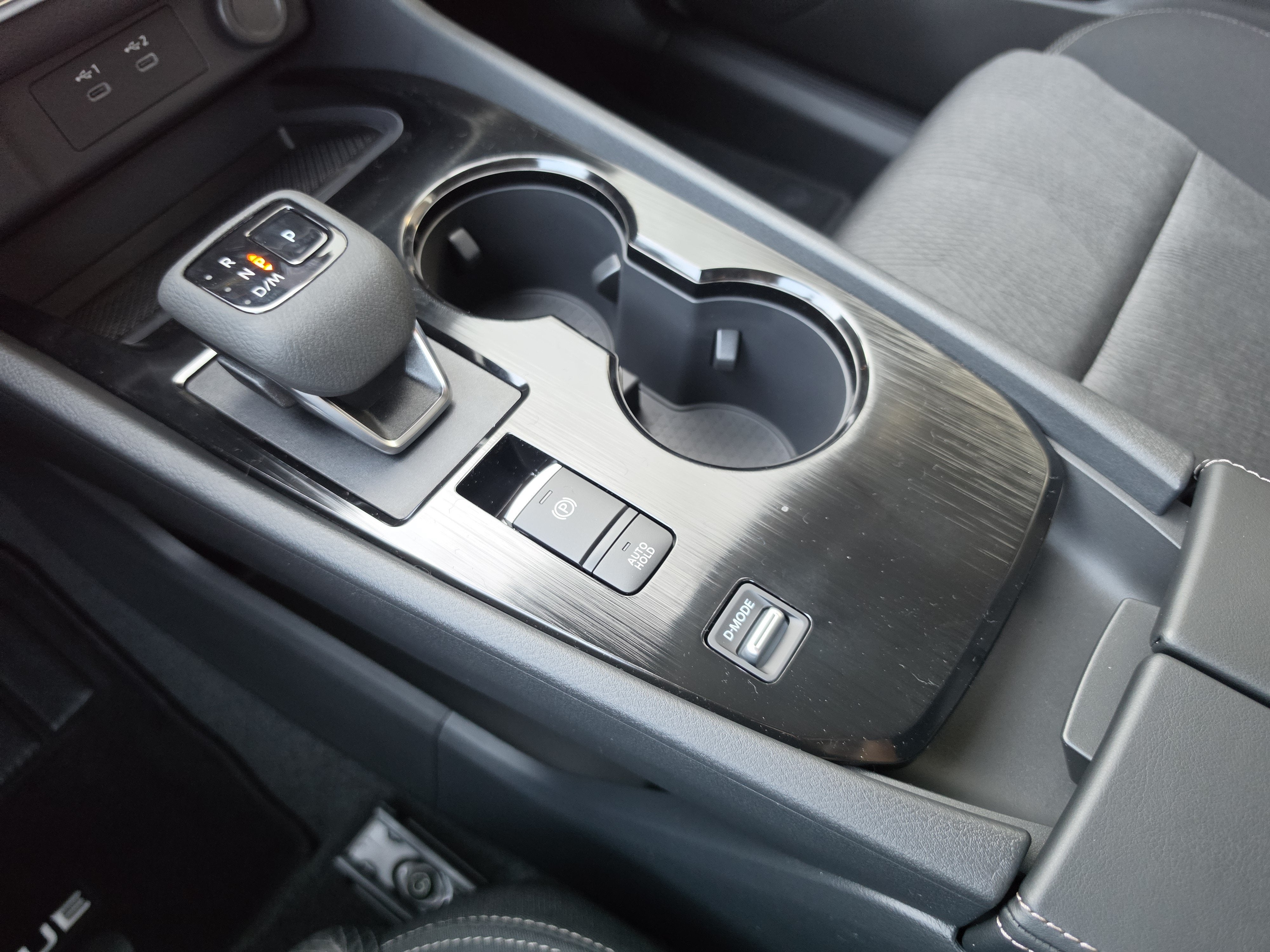 2027 Nissan Rogue SV