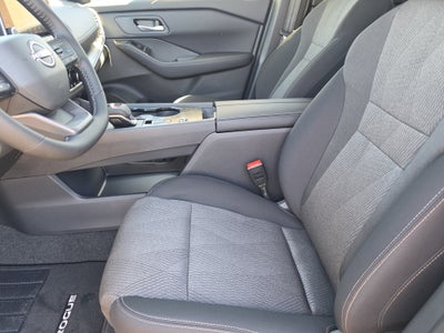 2027 Nissan Rogue SV