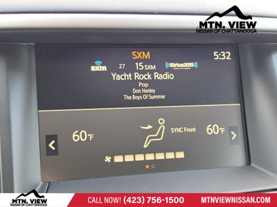 2020 Nissan Pathfinder SV