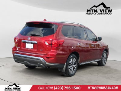2020 Nissan Pathfinder SV