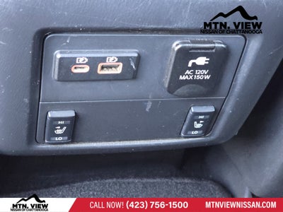 2020 Nissan Pathfinder SL