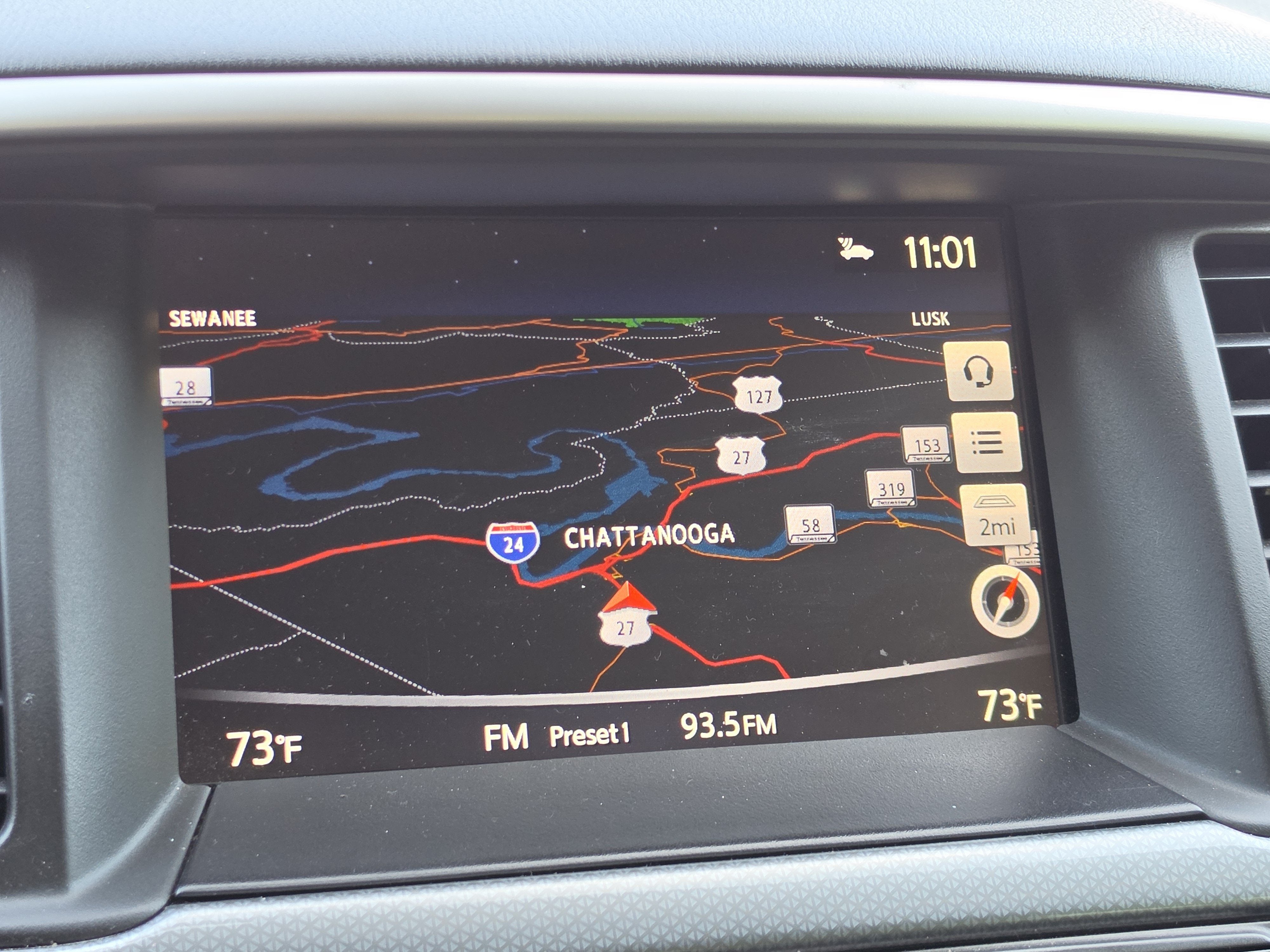 2019 Nissan Pathfinder SL