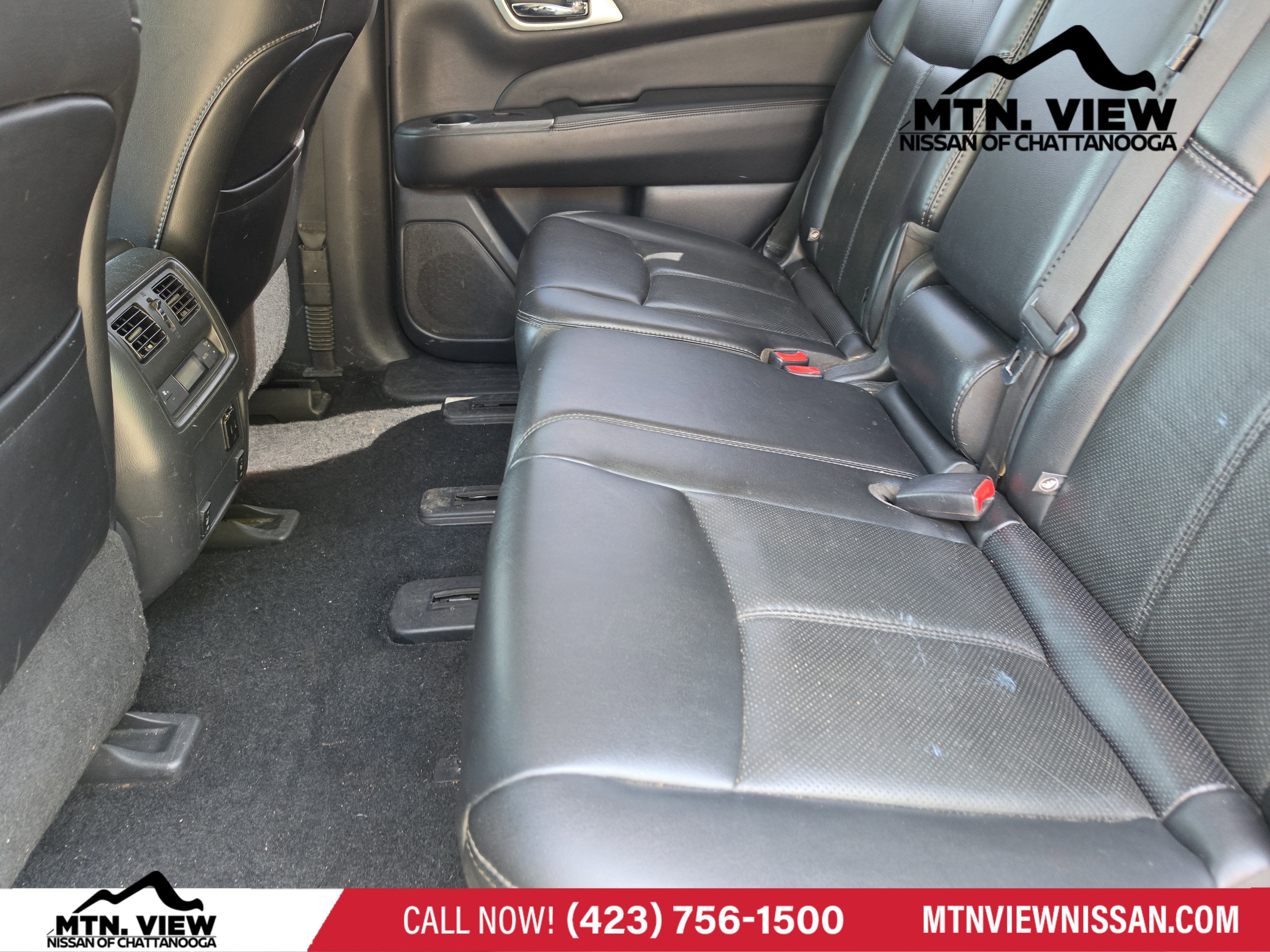 2017 Nissan Pathfinder Platinum