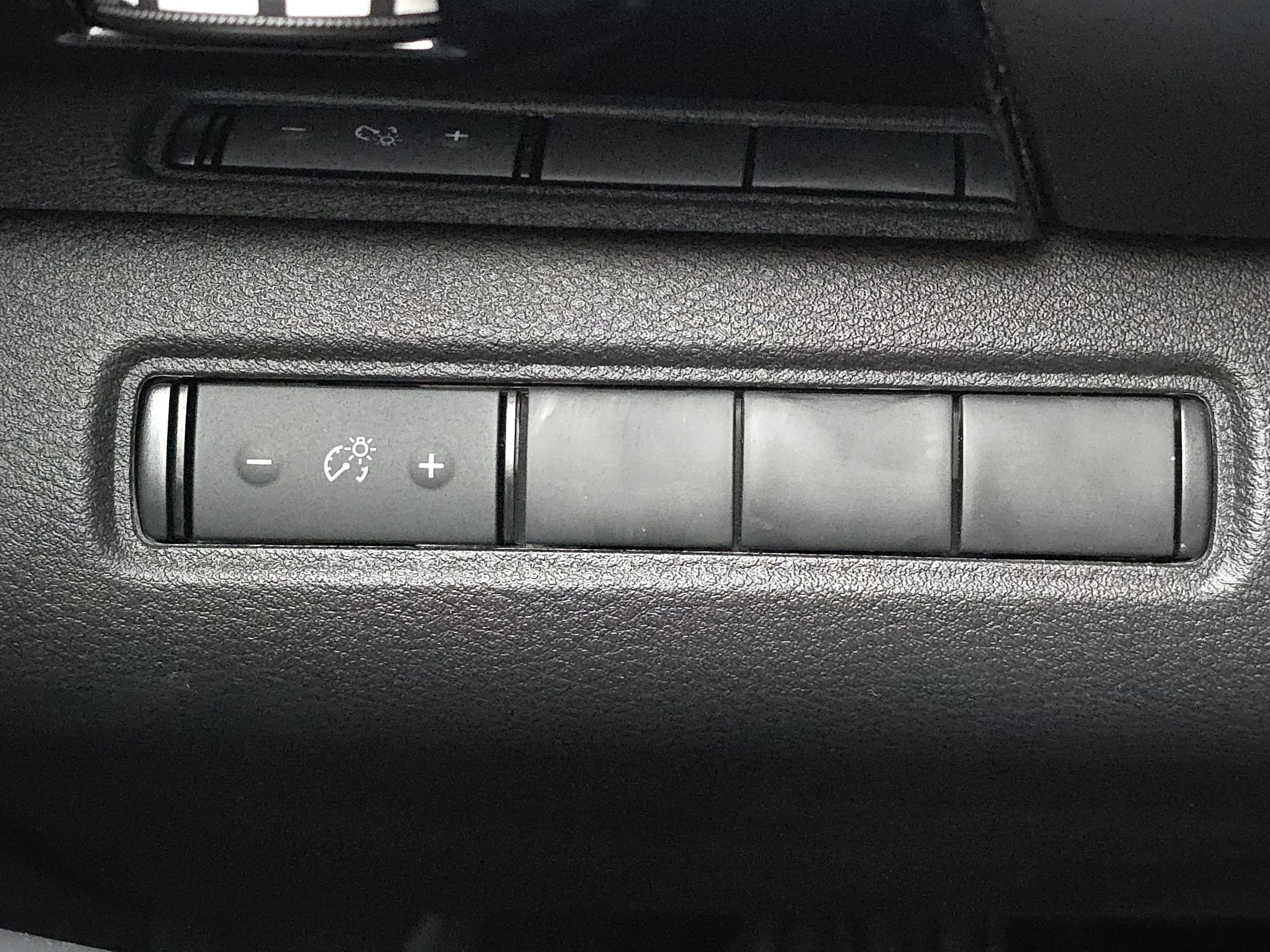 2026 Nissan Pathfinder S