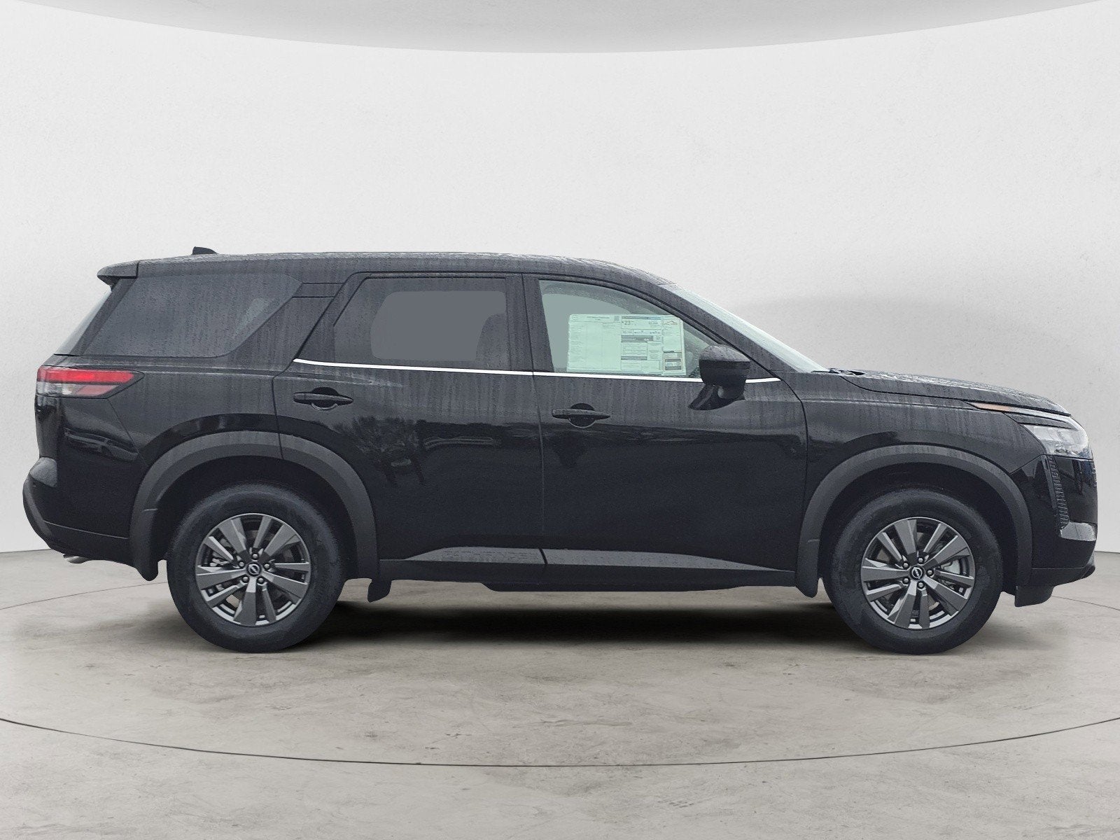 2026 Nissan Pathfinder S