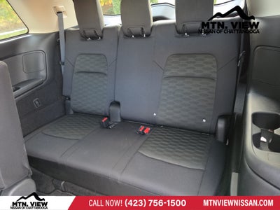 2024 Nissan Pathfinder SV