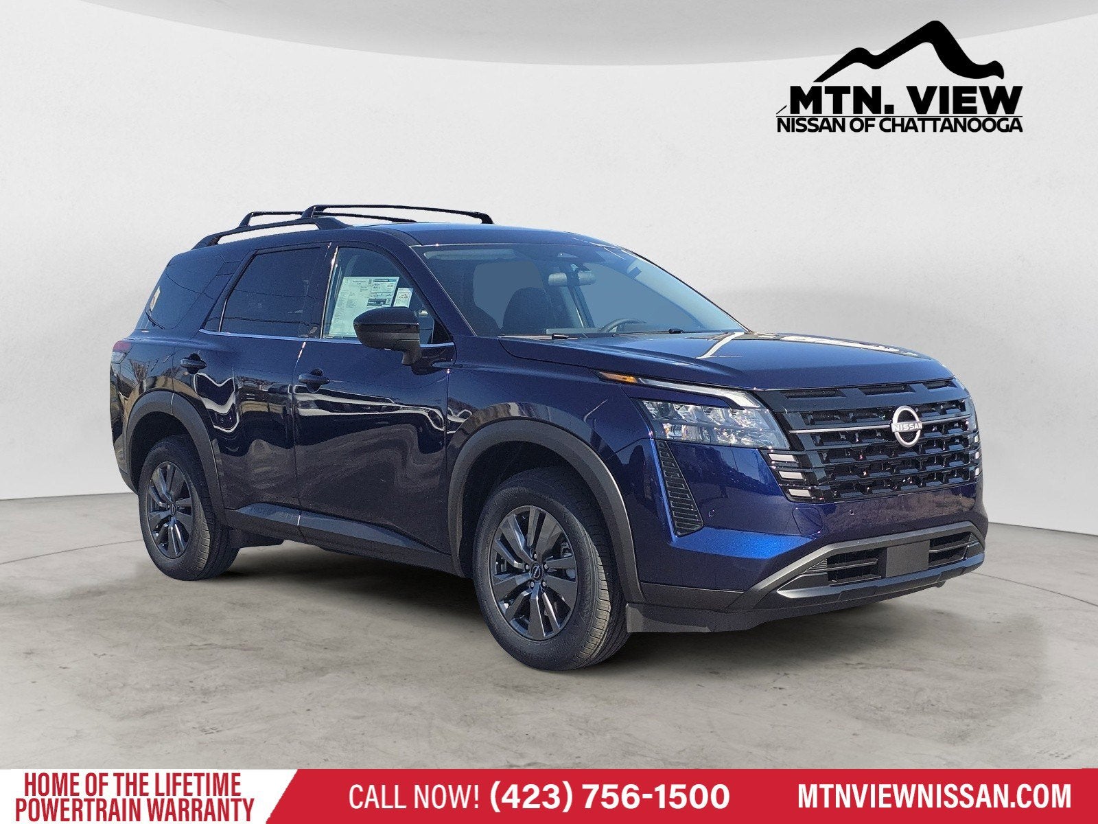 2026 Nissan Pathfinder SV