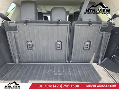 2023 Nissan Pathfinder SL