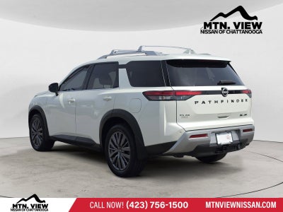 2023 Nissan Pathfinder SL