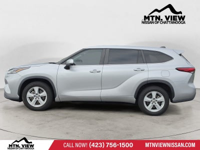 2023 Toyota Highlander LE