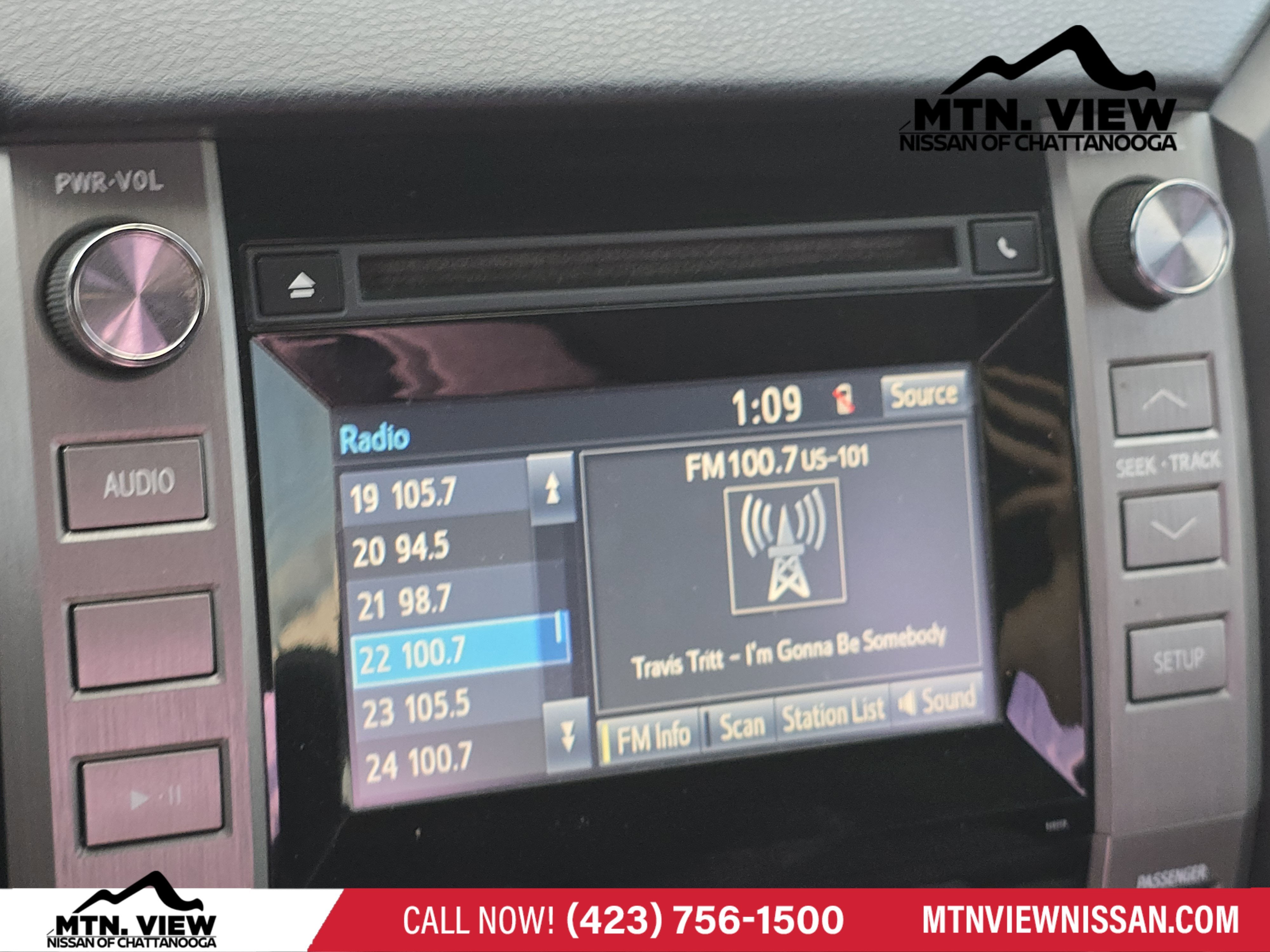 2017 Toyota Tundra 2WD Base