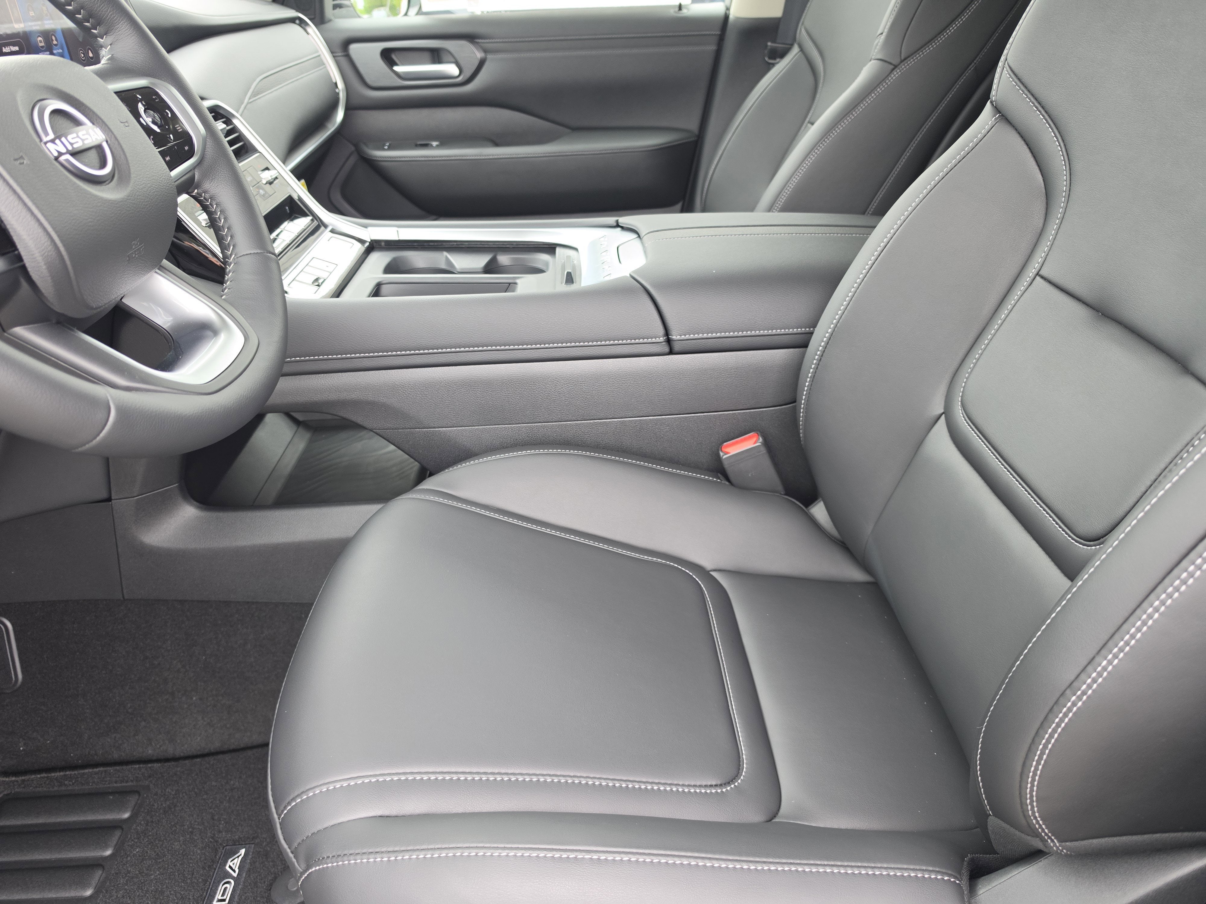 2026 Nissan Armada SV