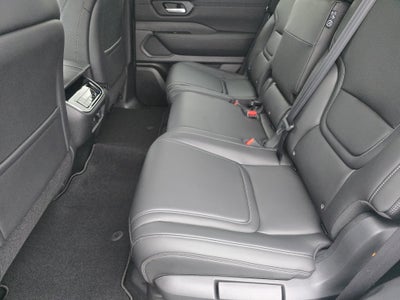 2026 Nissan Armada SV