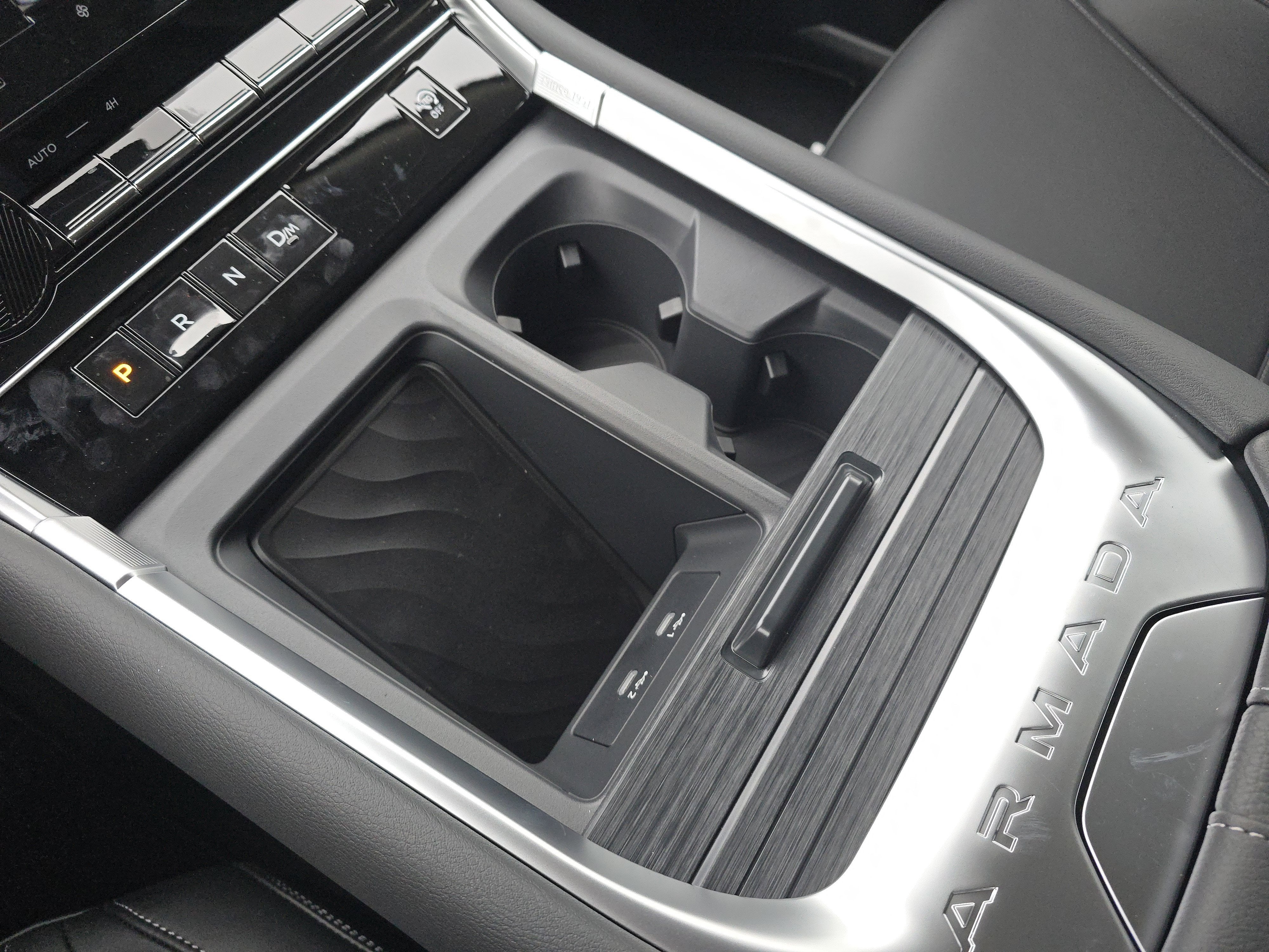 2026 Nissan Armada SV