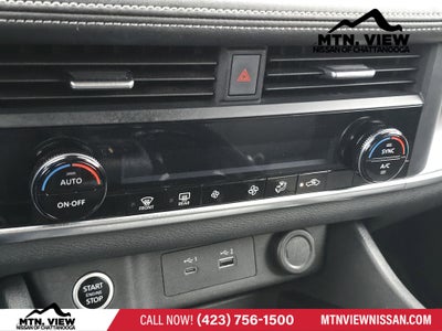 2023 Nissan Rogue SV