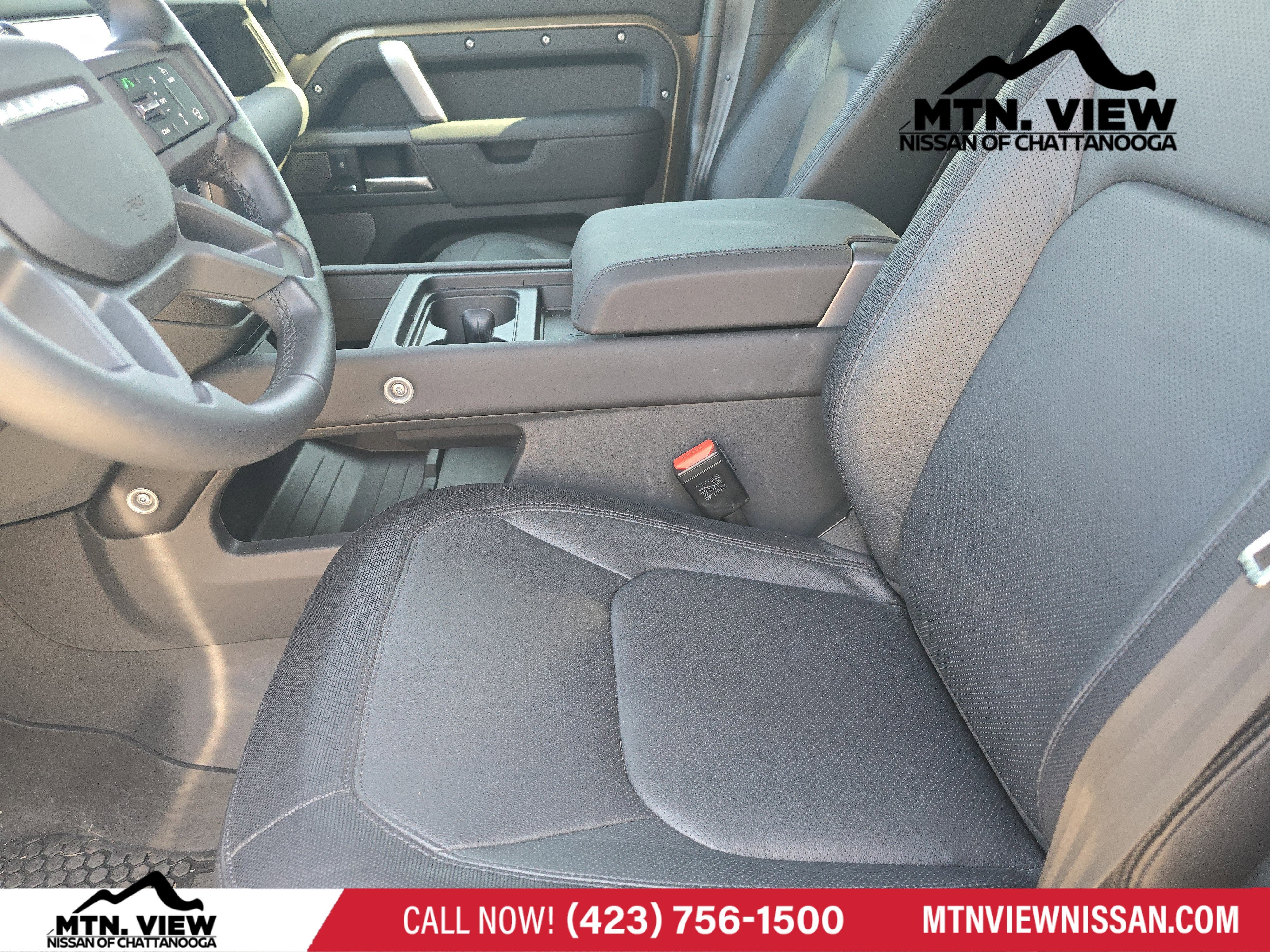 2024 Land Rover Defender X-Dynamic SE