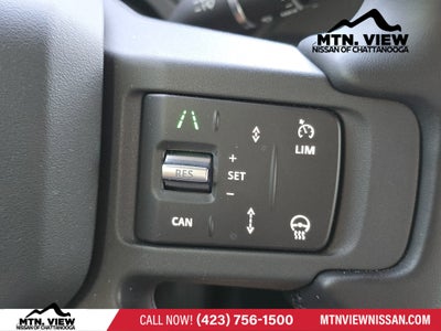 2024 Land Rover Defender X-Dynamic SE