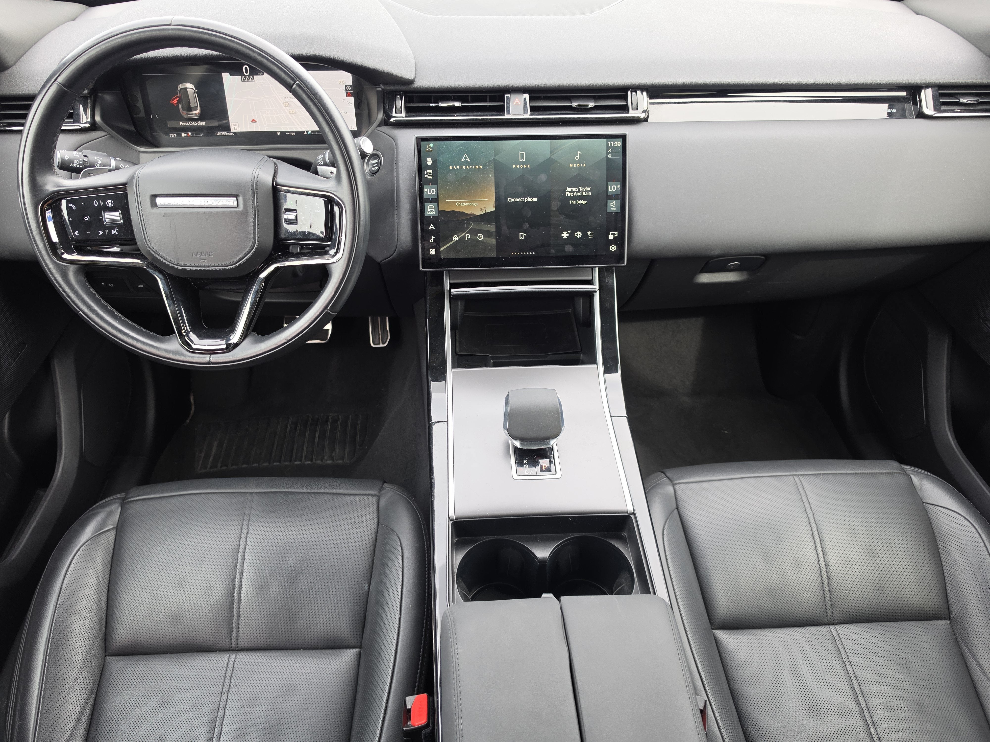 2025 Land Rover Range Rover Velar Dynamic SE